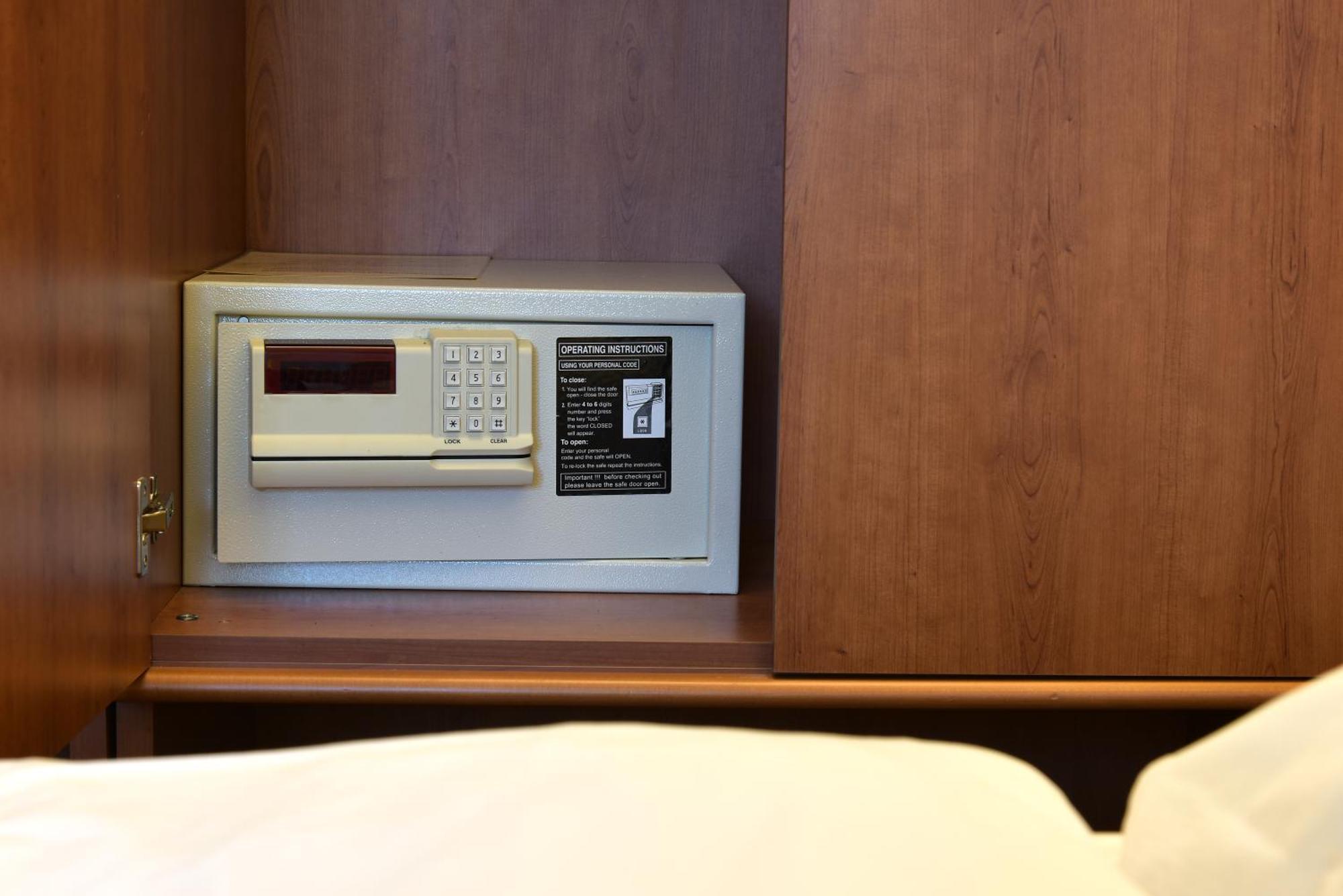 Hotel בראשוב מראה חיצוני תמונה