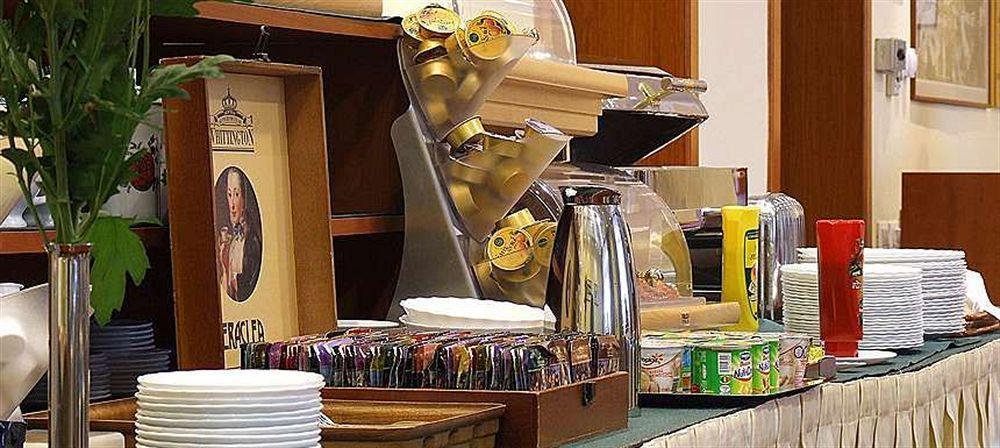 Hotel בראשוב מראה חיצוני תמונה
